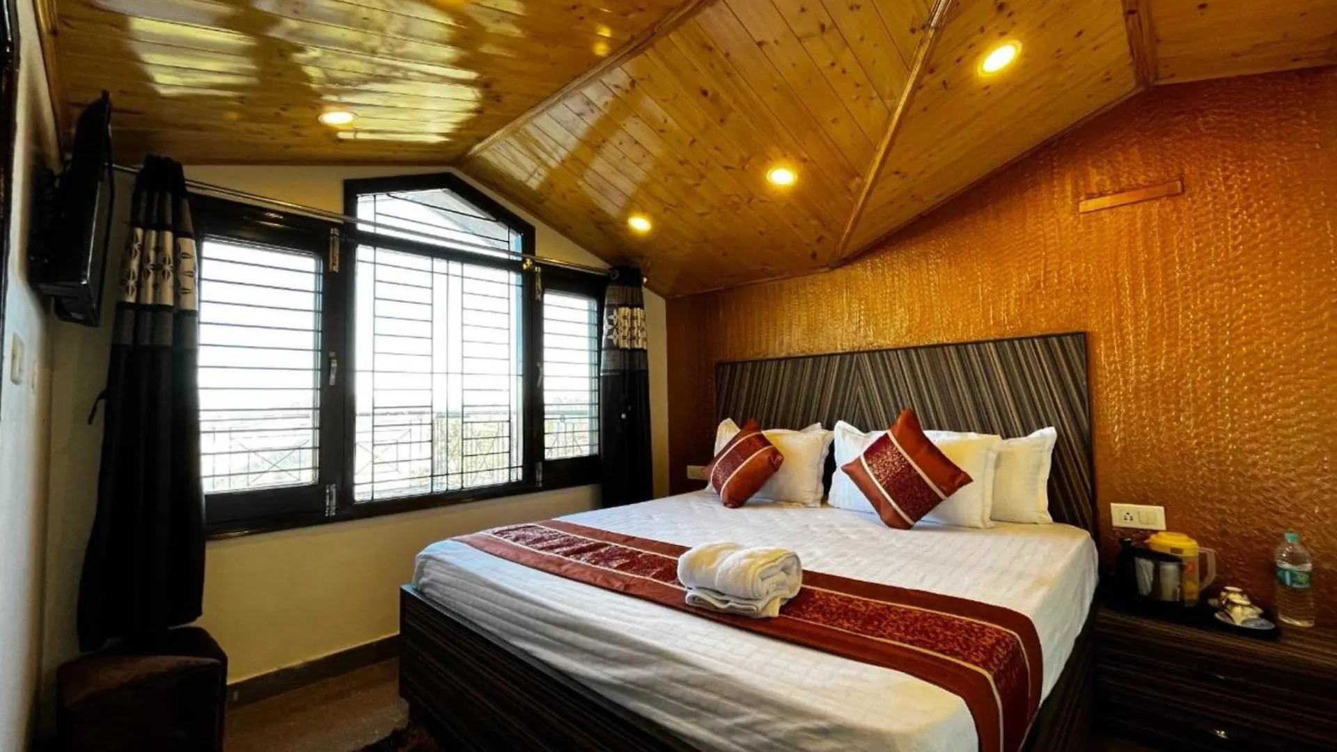 Shimla Mountain View Property Nirvana Rooms 0*,  Hindistan